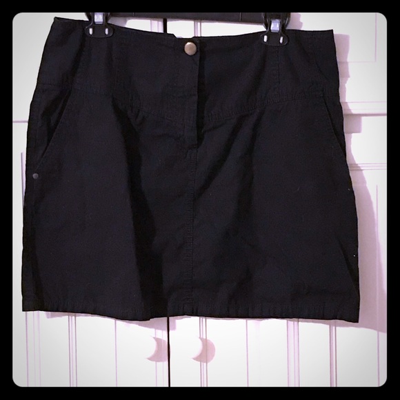 H&M Dresses & Skirts - H&M: Pocketed Mini